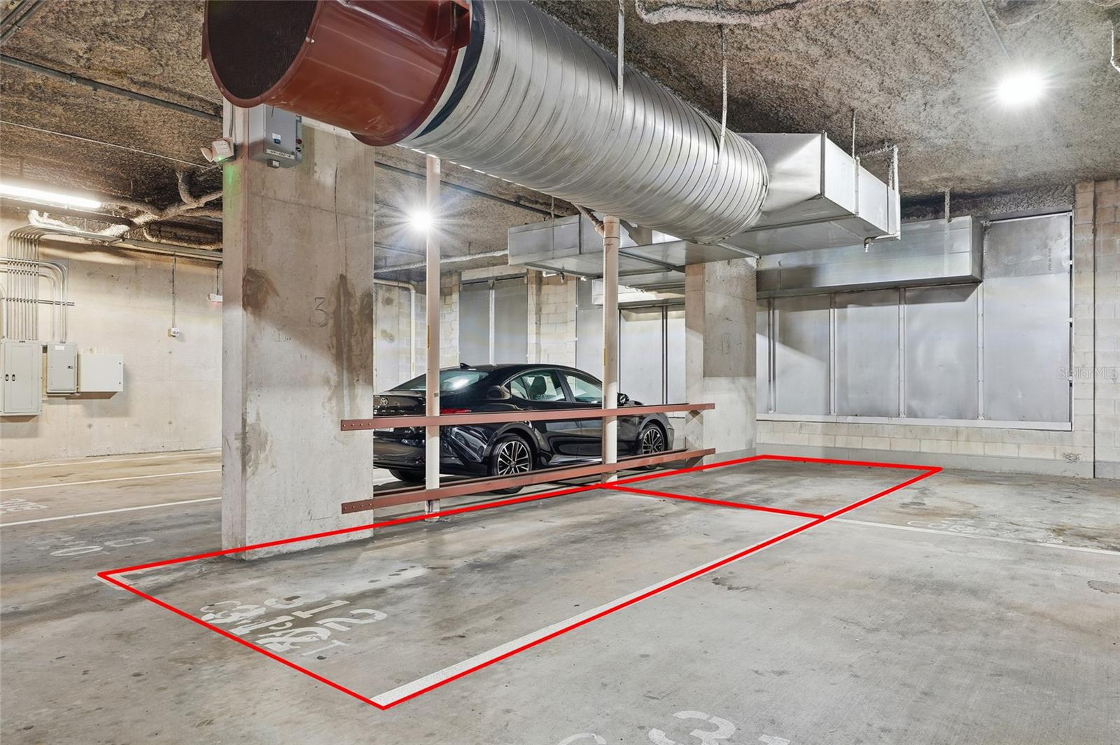 THE PLACE AT CHANNELSIDE A CON - Residential