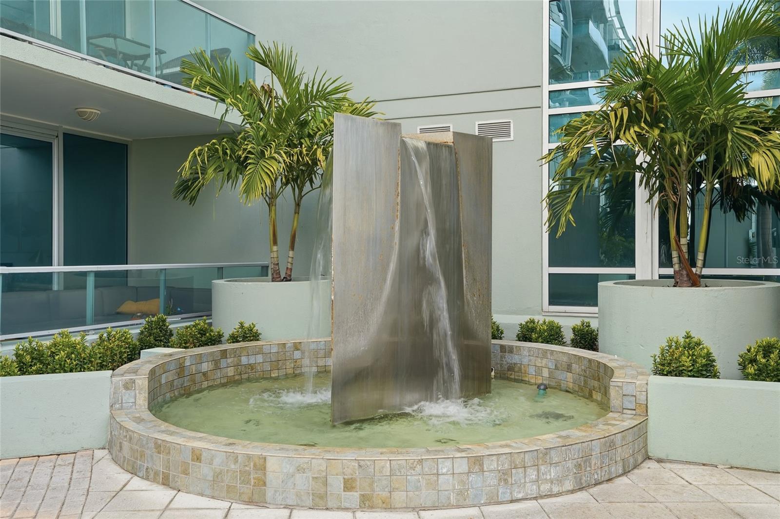 THE PLACE AT CHANNELSIDE A CON - Residential