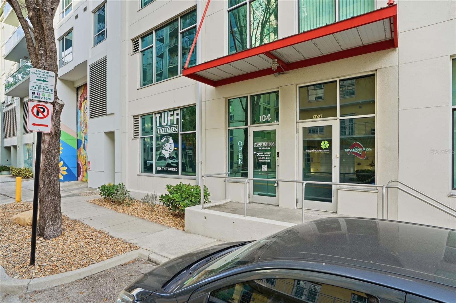 THE PLACE AT CHANNELSIDE A CON - Residential