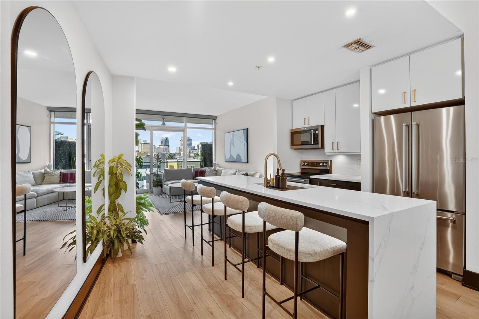 THE PLACE AT CHANNELSIDE A CON - Residential