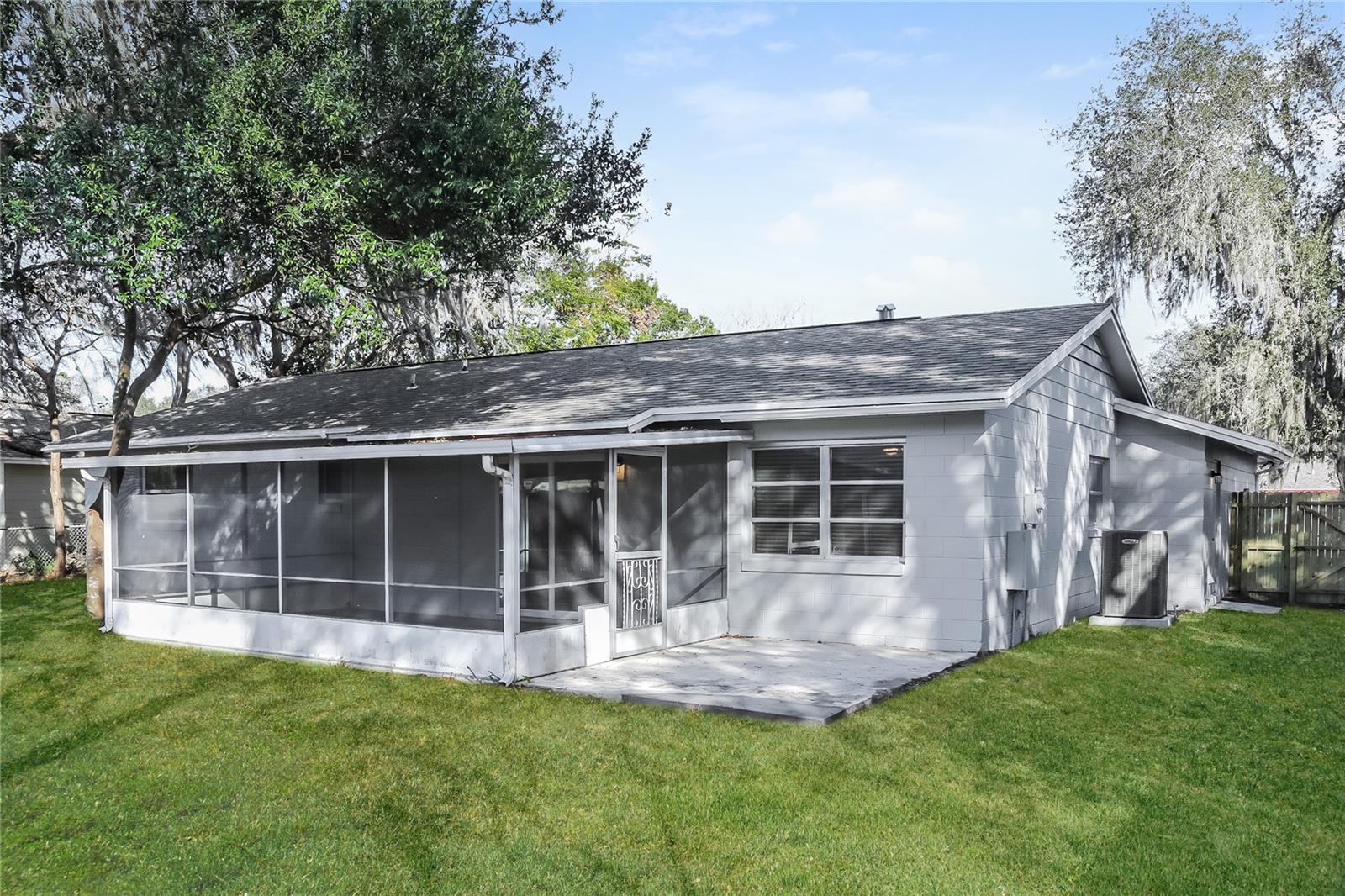 LAUREL SPGS - Residential Lease