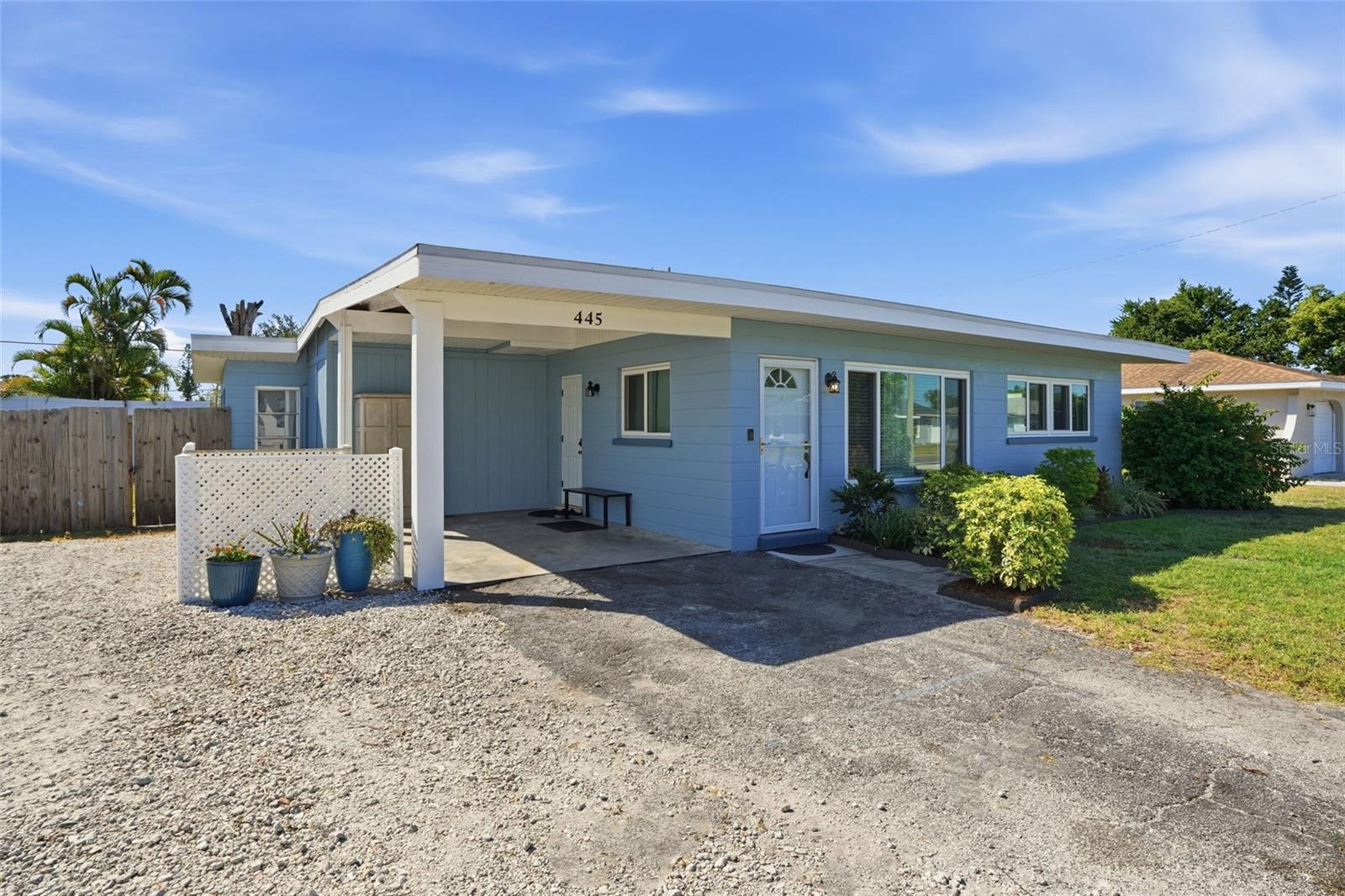445 PALMETTO DRIVE