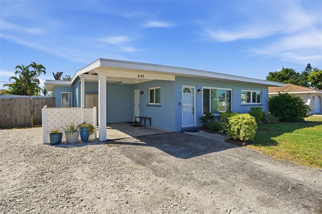 Photo of 445 Palmetto Drive, Venice, FL 34293 (MLS # C7525476)