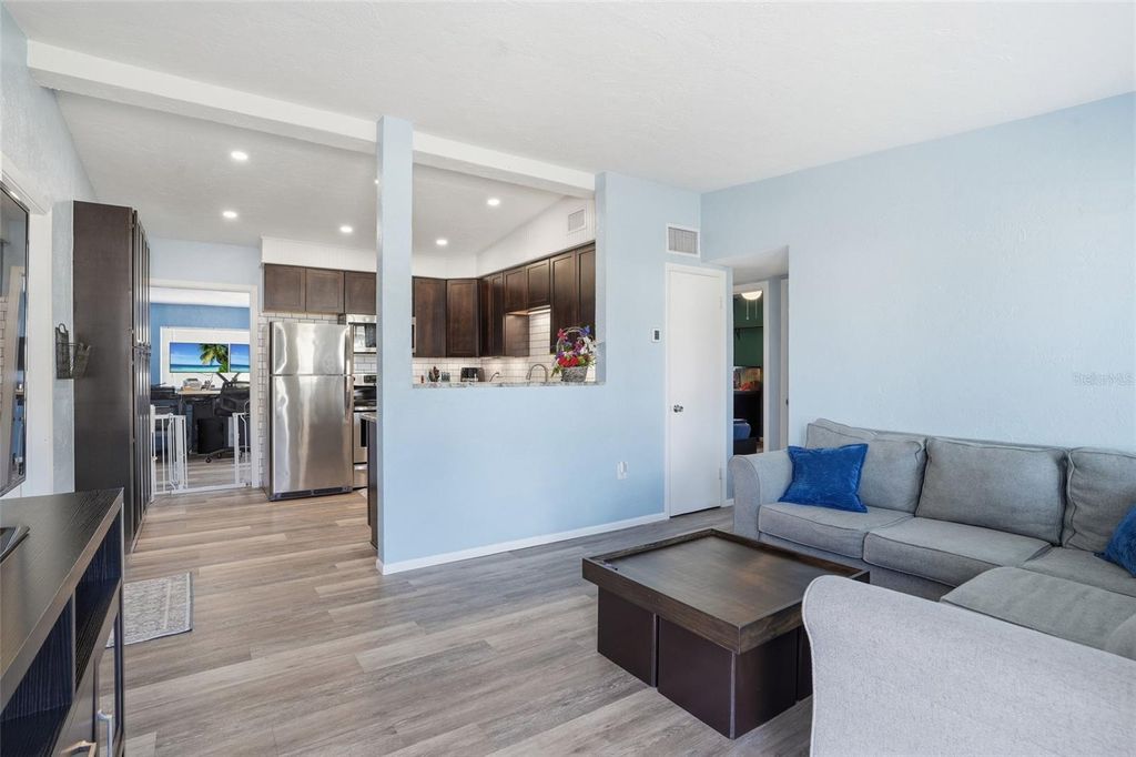 Photo of 445 Palmetto Drive, Venice, FL 34293 (MLS # C7525476)