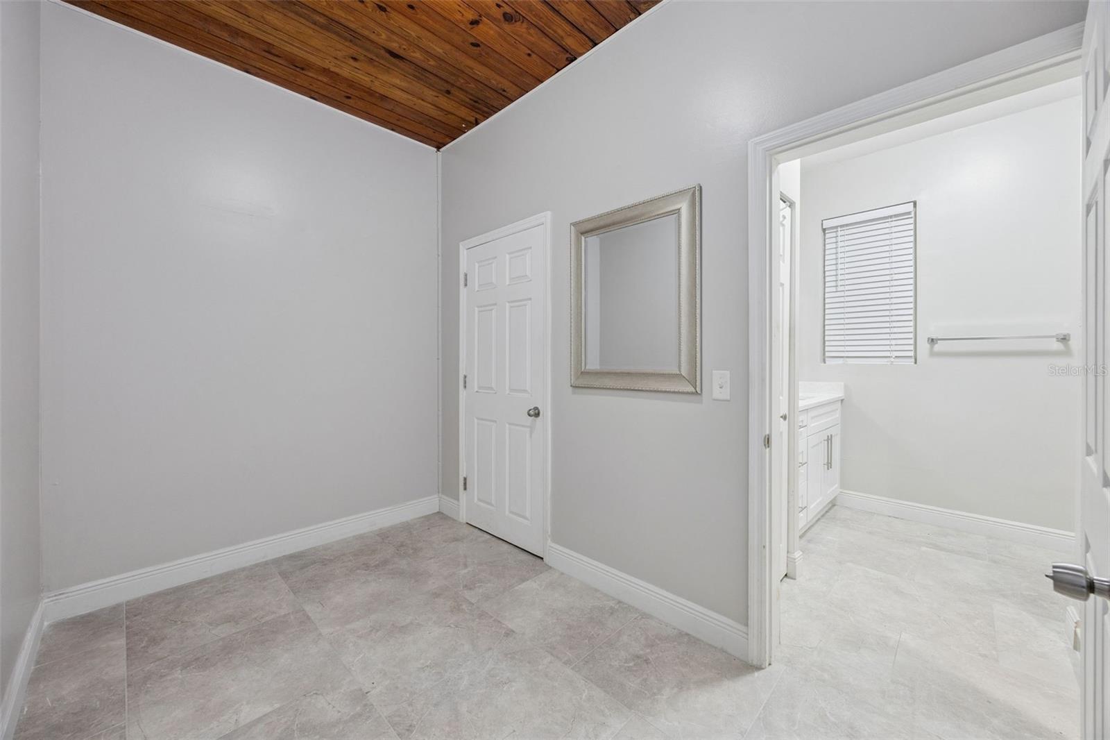 ST CLOUD 2ND TOWN OF - Residential