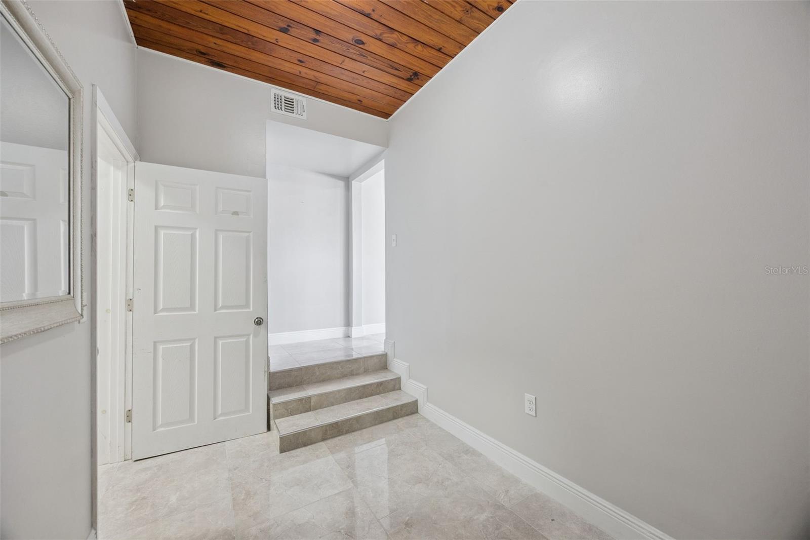 ST CLOUD 2ND TOWN OF - Residential