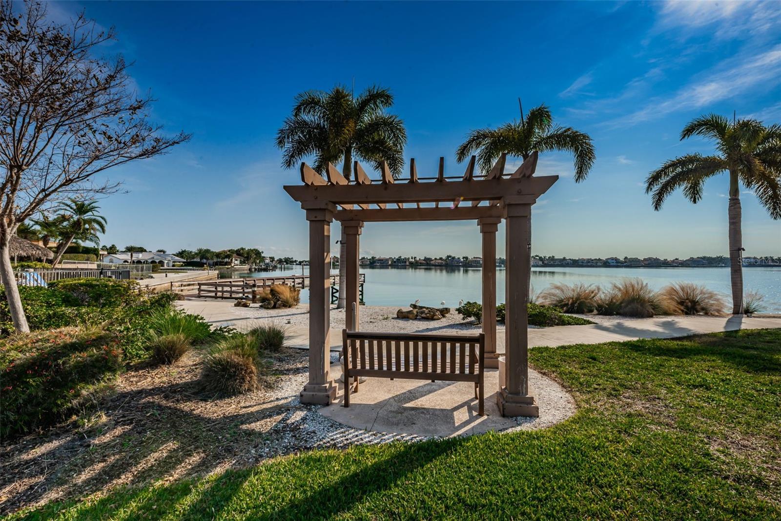 BAYWAY ISLES POINT BRITTANY THREE - Residential