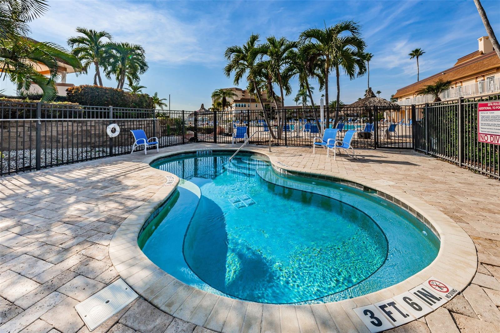 BAYWAY ISLES POINT BRITTANY THREE - Residential