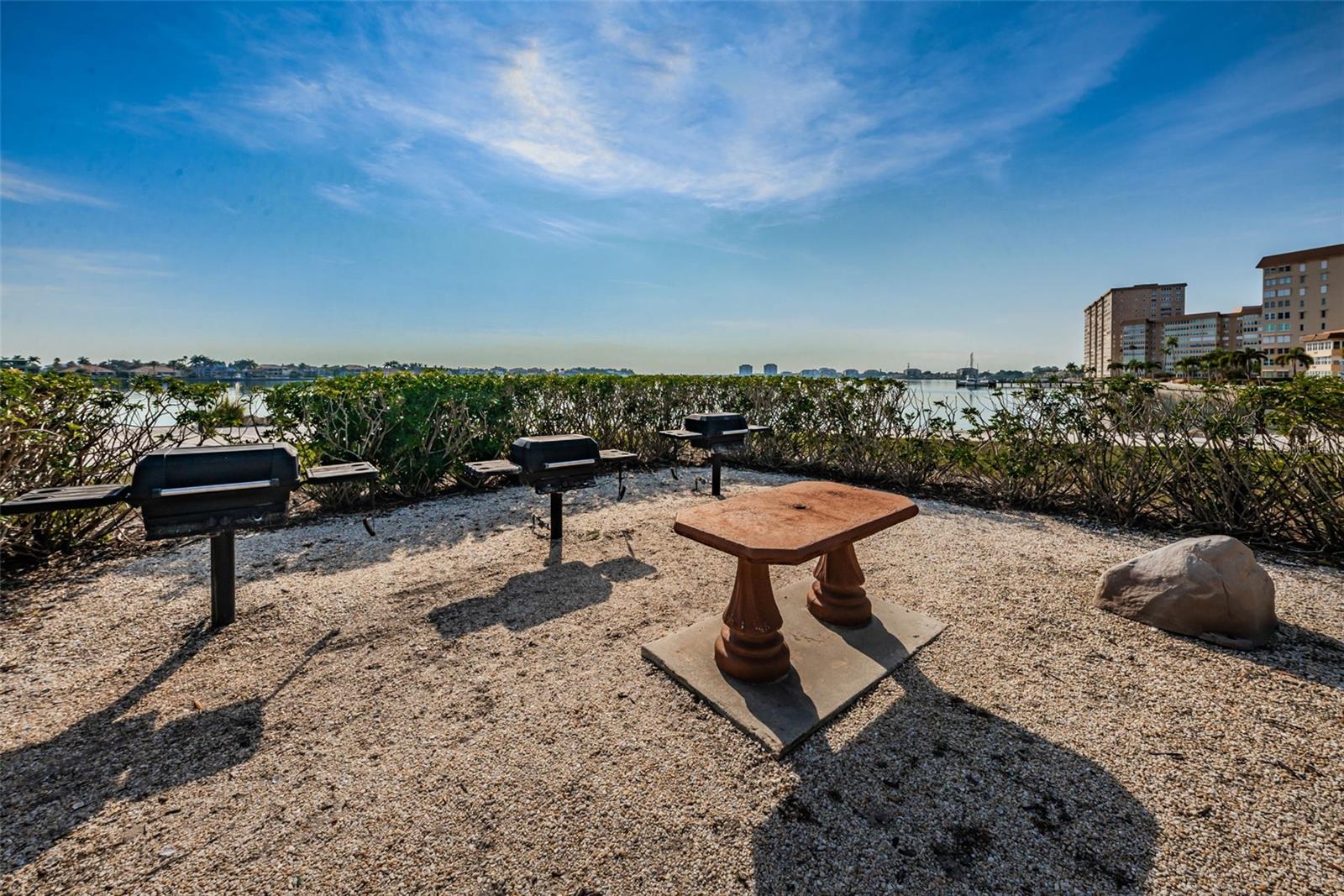 BAYWAY ISLES POINT BRITTANY THREE - Residential