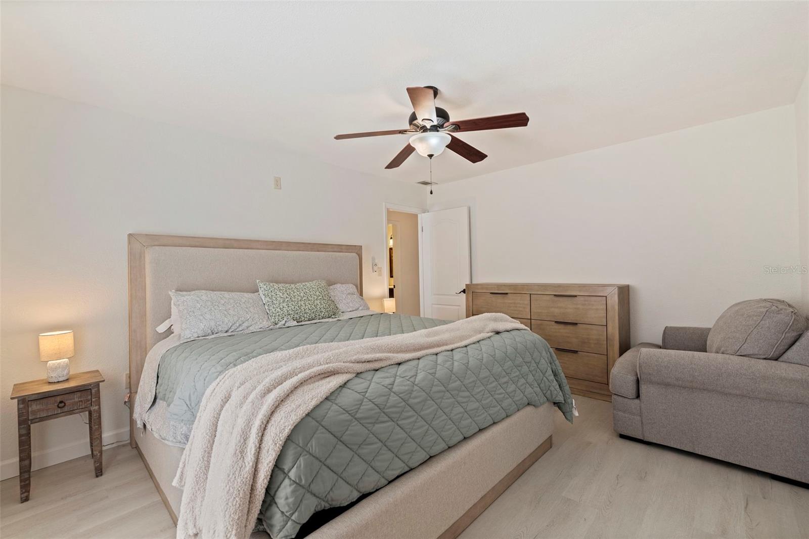 BOCA SHORES CONDO - Residential