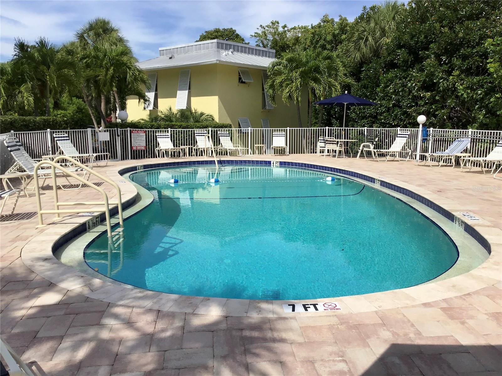 MCCALLS BEACH CASTLE - Residential