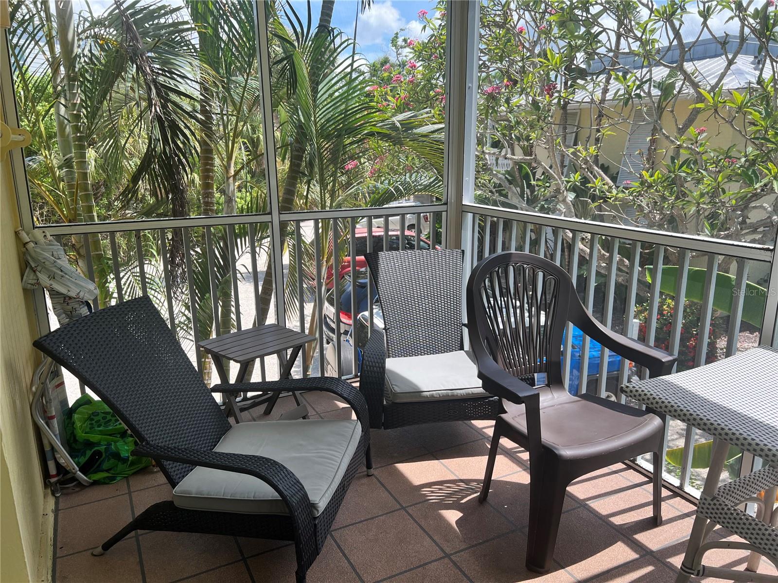 MCCALLS BEACH CASTLE - Residential