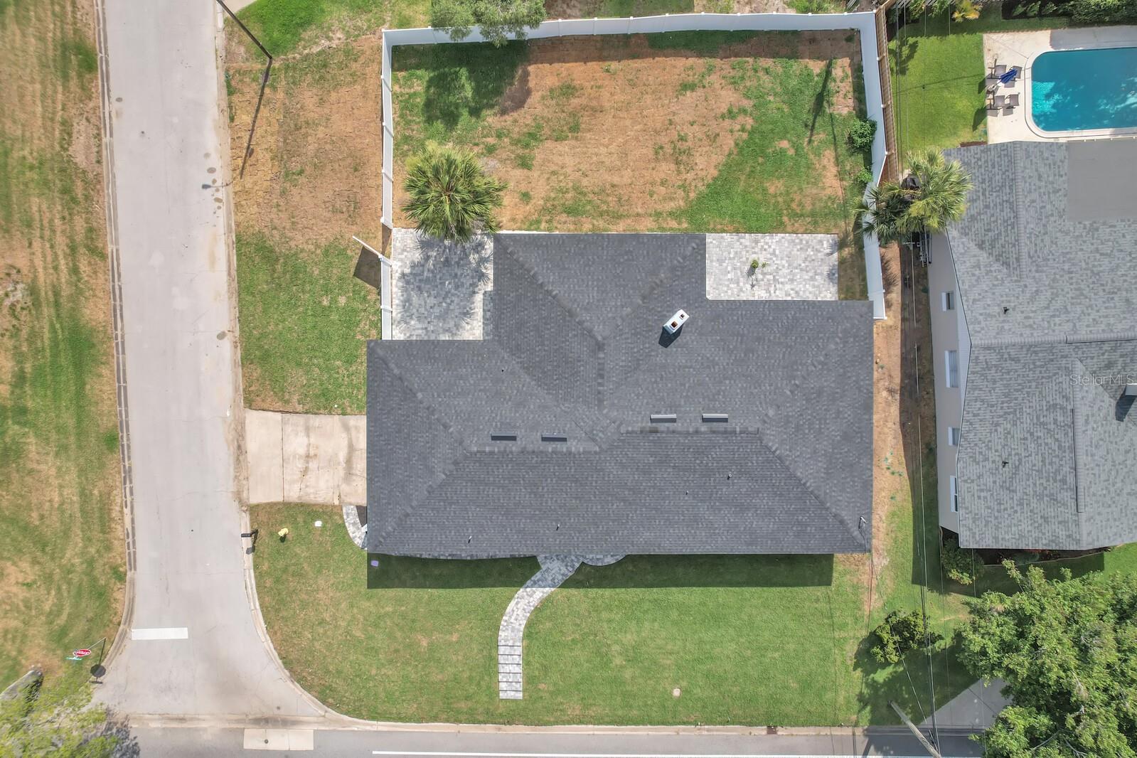 867 N HALIFAX DRIVE