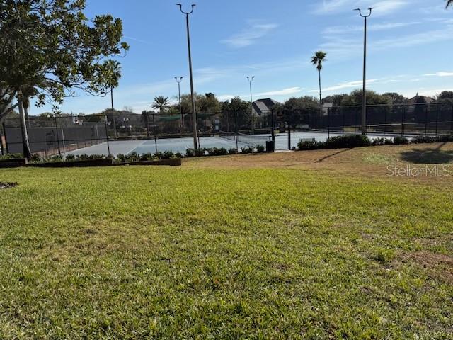 SWEETWATER RIDGE TOWNHOMES AT MAGNOLIA POINTE - Residential