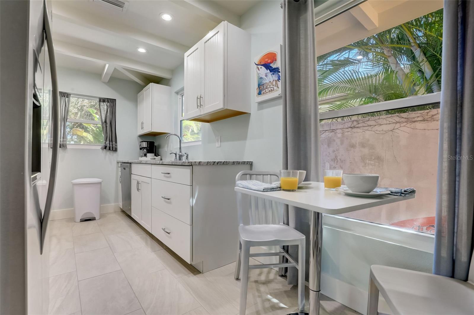 LIDO BEACH DIV B - Residential Lease