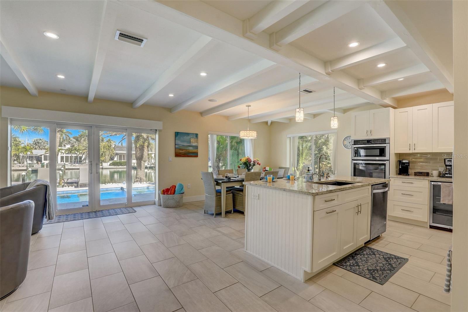 LIDO BEACH DIV B - Residential Lease