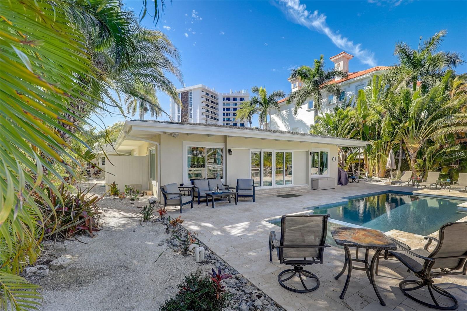 LIDO BEACH DIV B - Residential Lease
