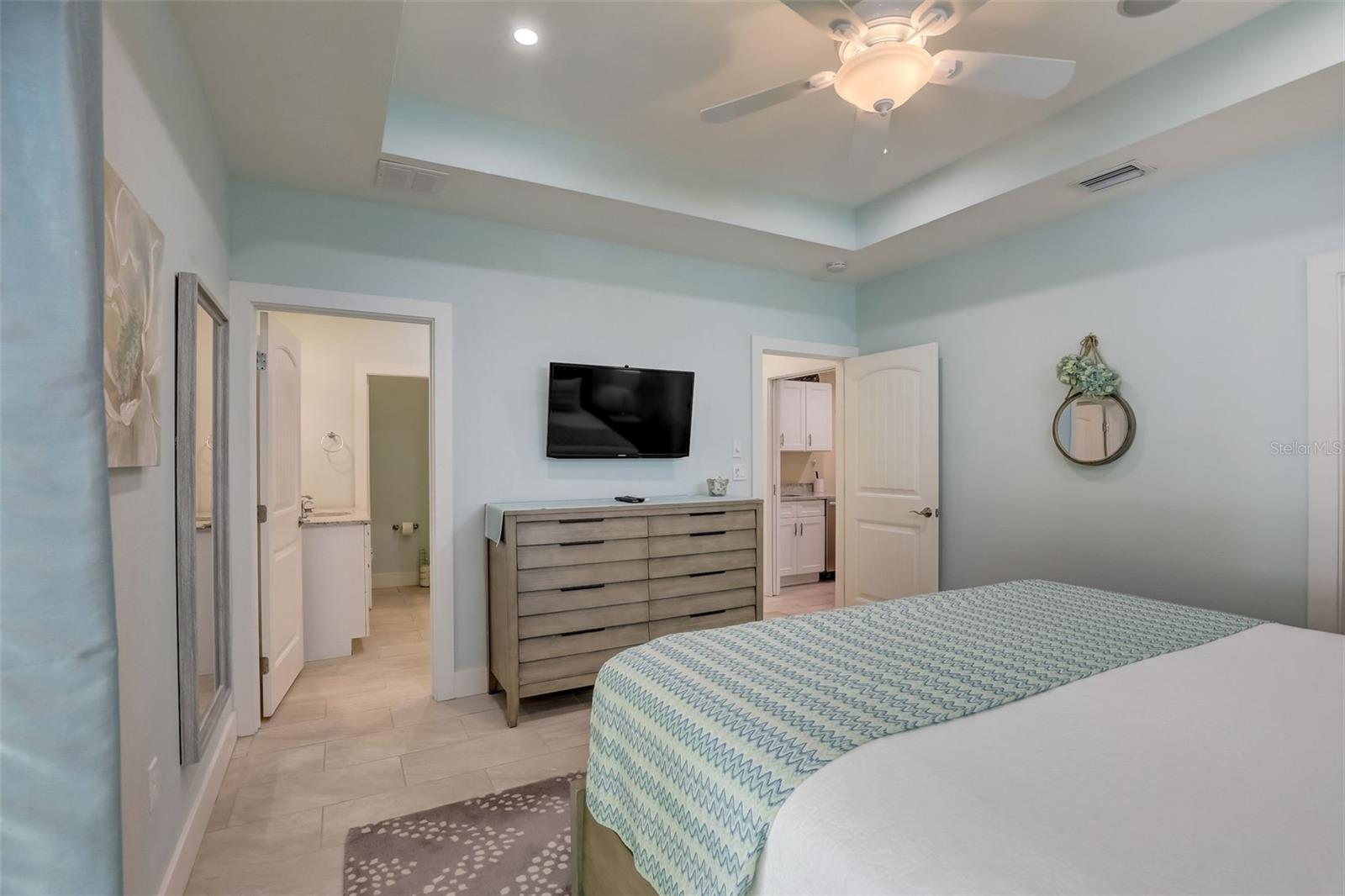 LIDO BEACH DIV B - Residential Lease