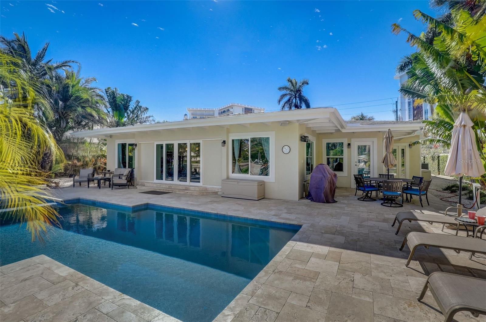 LIDO BEACH DIV B - Residential Lease