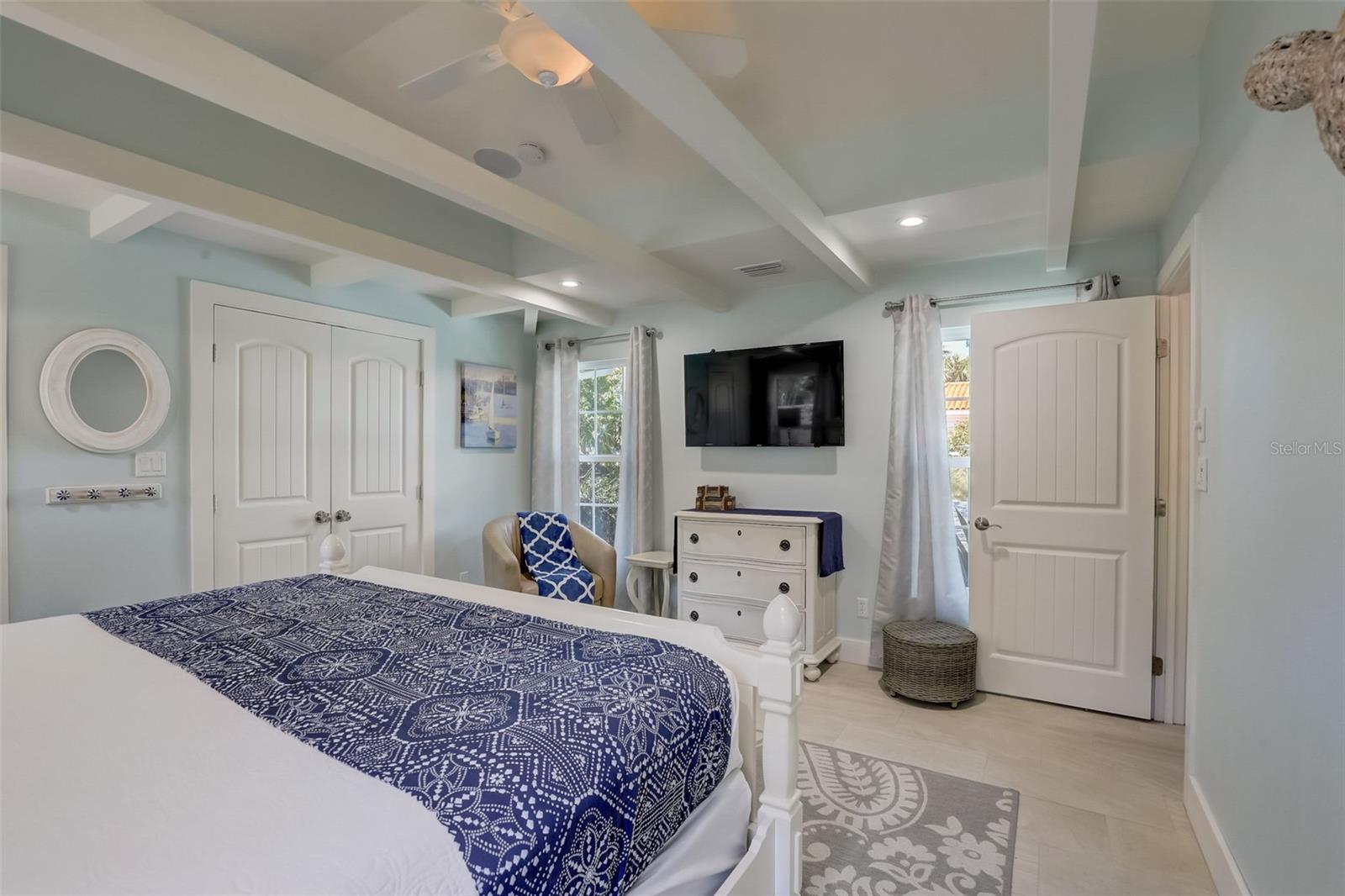 LIDO BEACH DIV B - Residential Lease