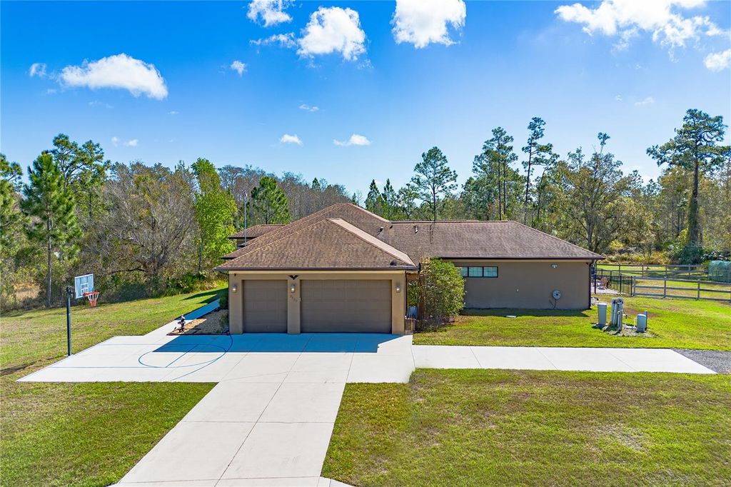 Photo of 3509 Coronet Avenue, Orlando, FL 32833 (MLS # S5145494)