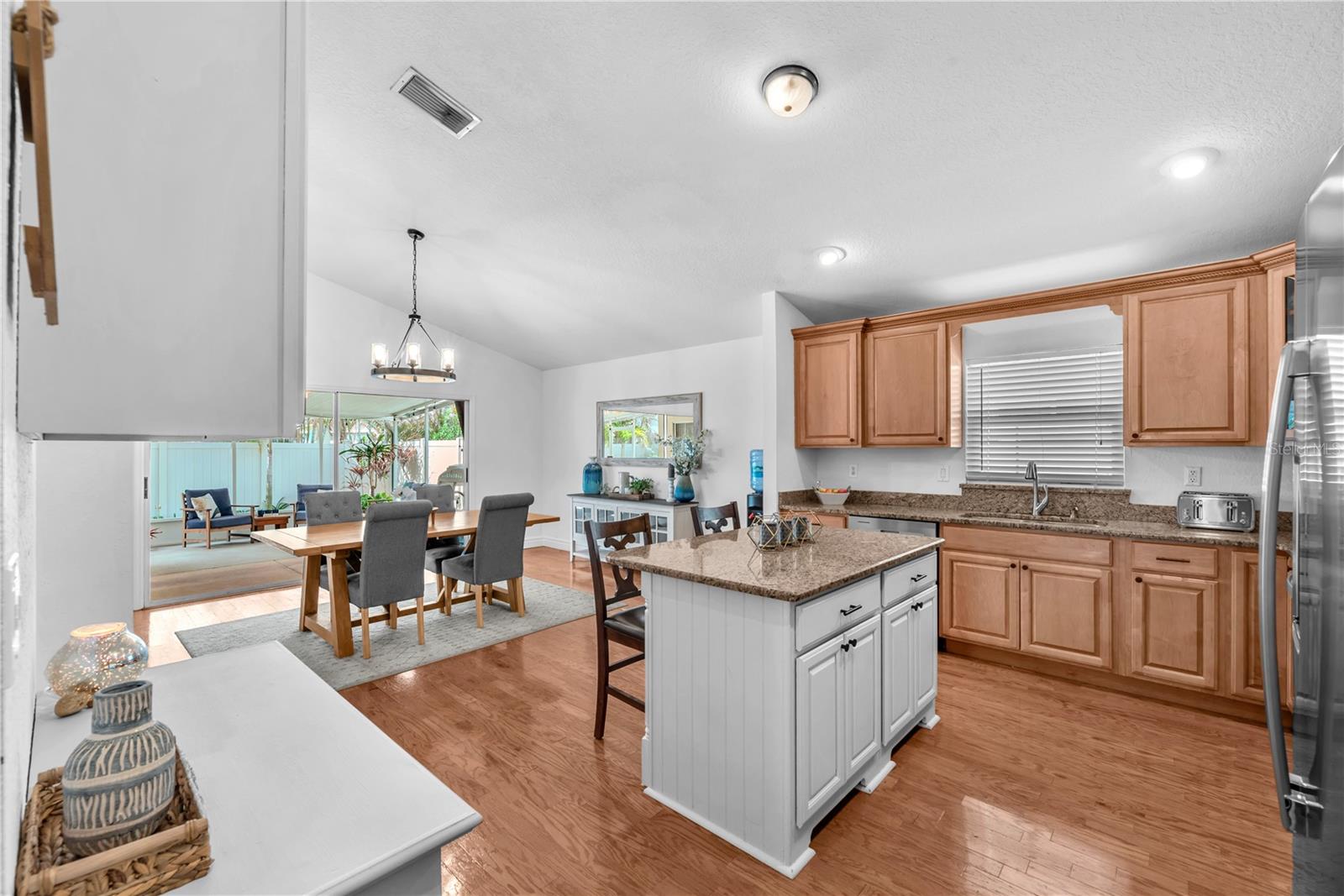 2218 CATTLEMAN DRIVE