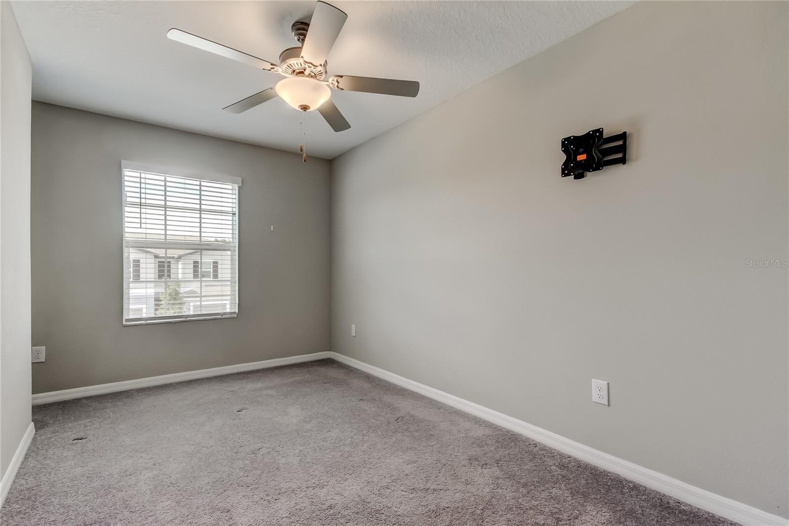 TOWNES/CYPRESS RANCH - Residential Lease