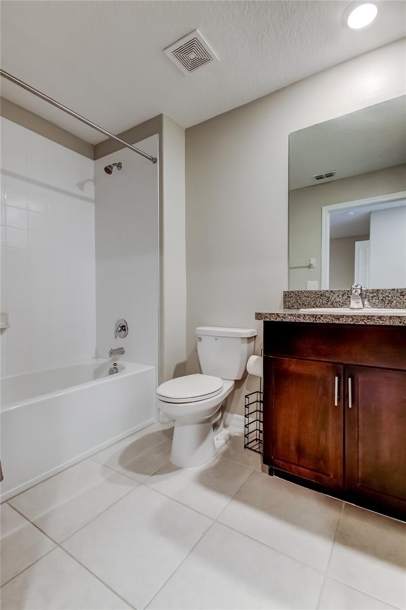 TOWNES/CYPRESS RANCH - Residential Lease