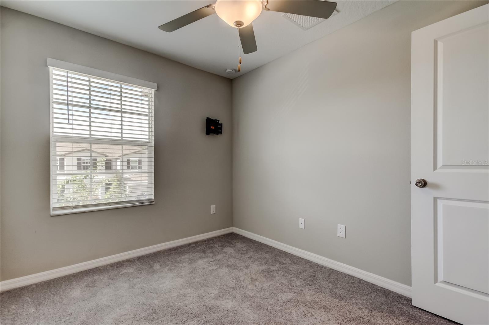 TOWNES/CYPRESS RANCH - Residential Lease