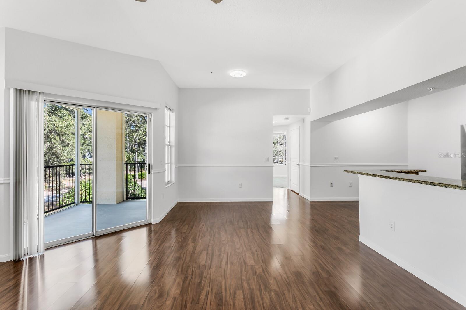 OXFORD PLACE AT TAMPA PALMS A - Residential