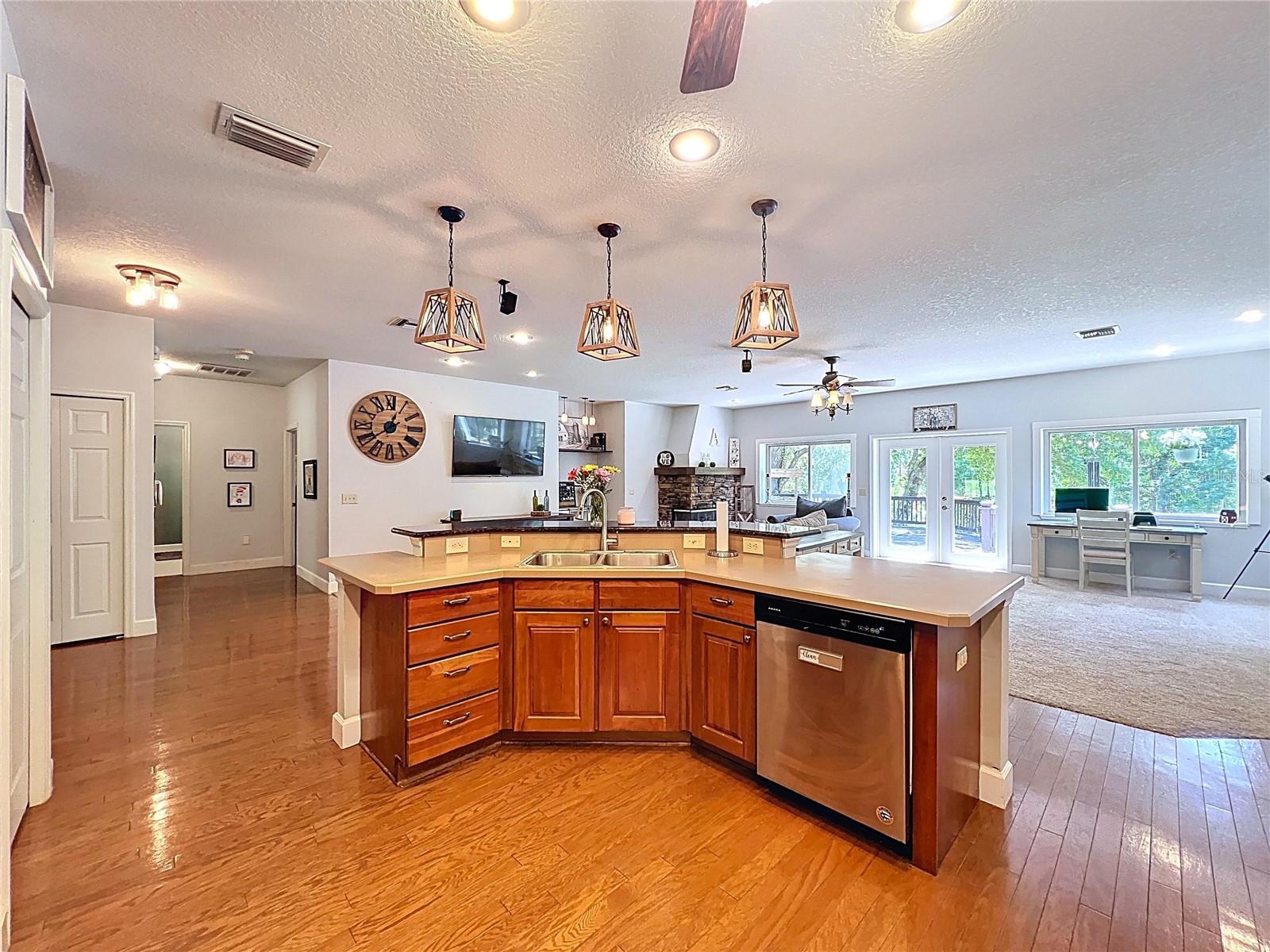 IOLA WOODS - Residential