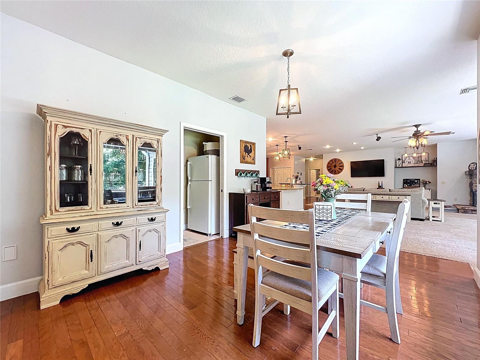 IOLA WOODS - Residential