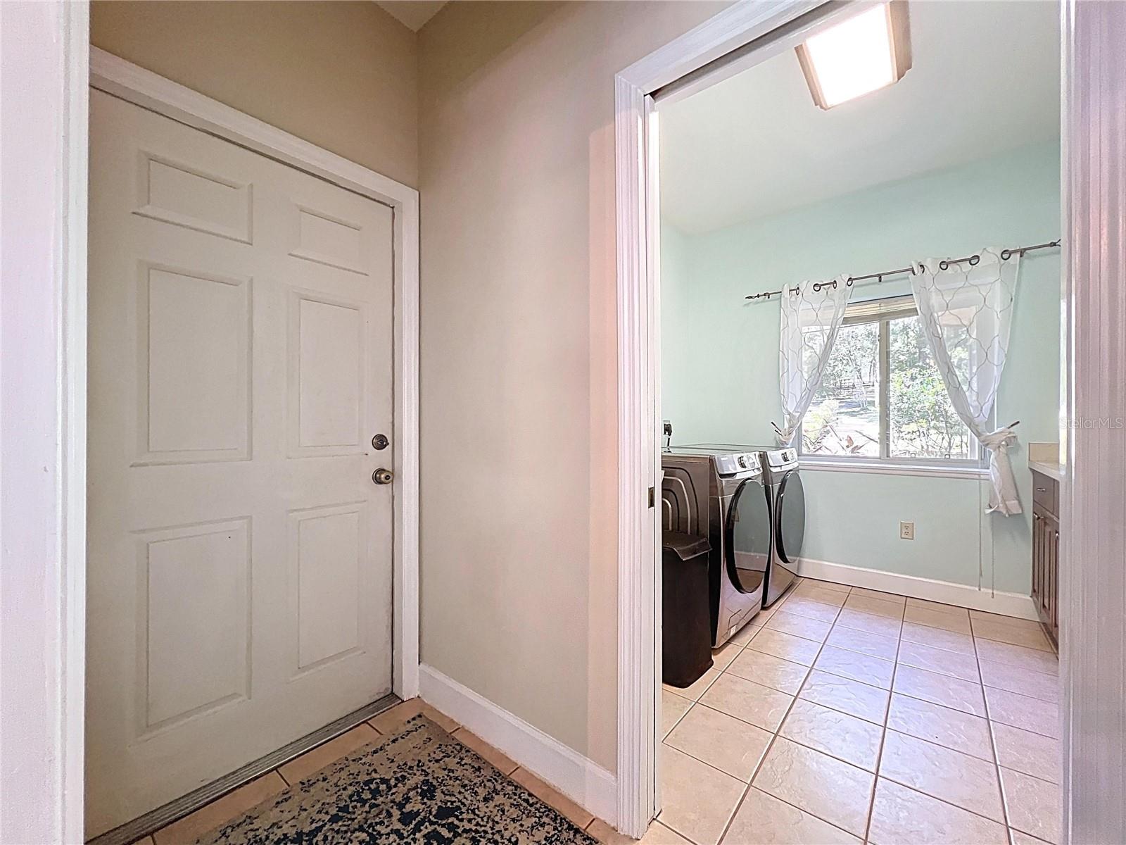 IOLA WOODS - Residential