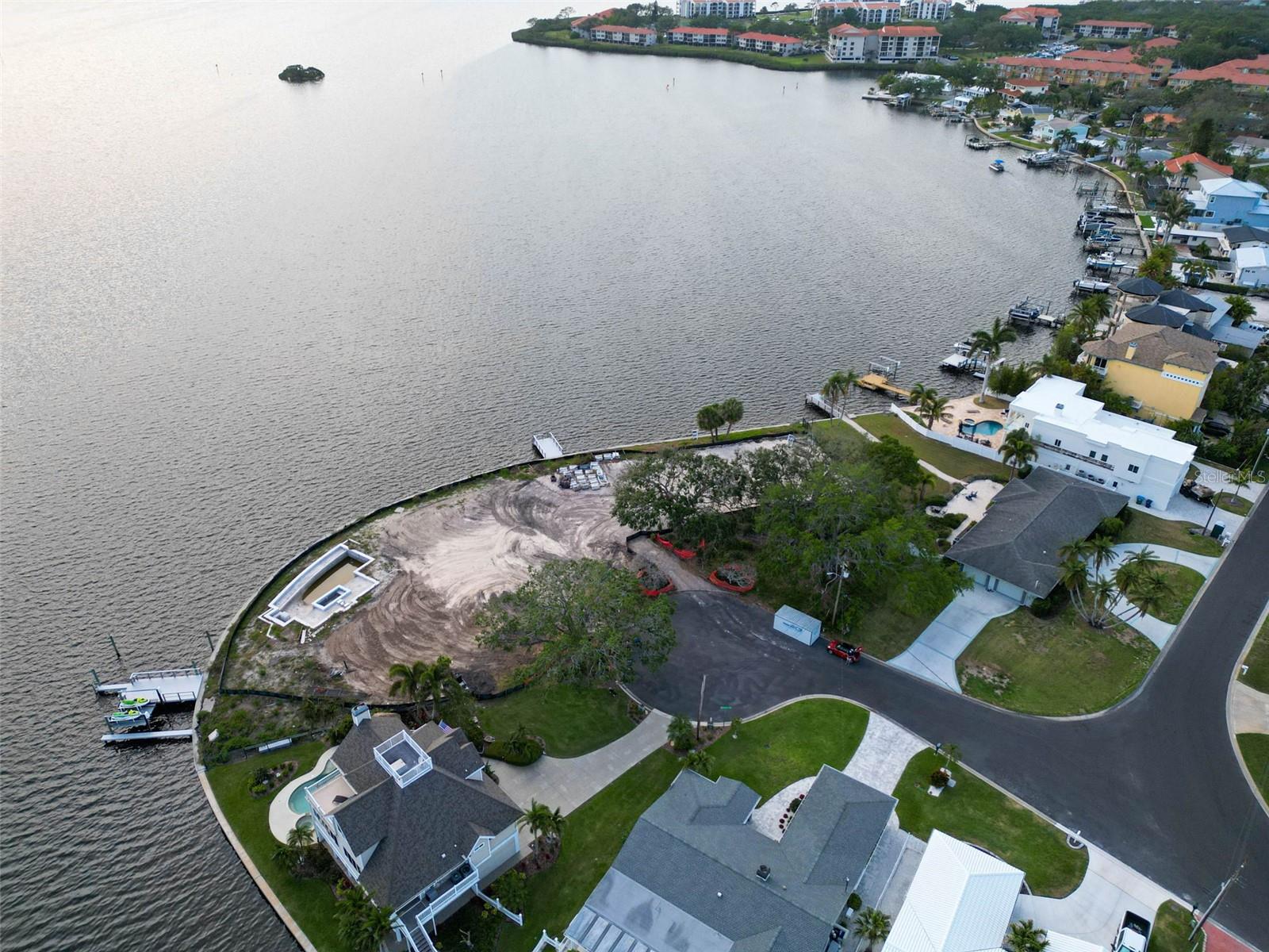 512 DRIFTWOOD CIRCLE