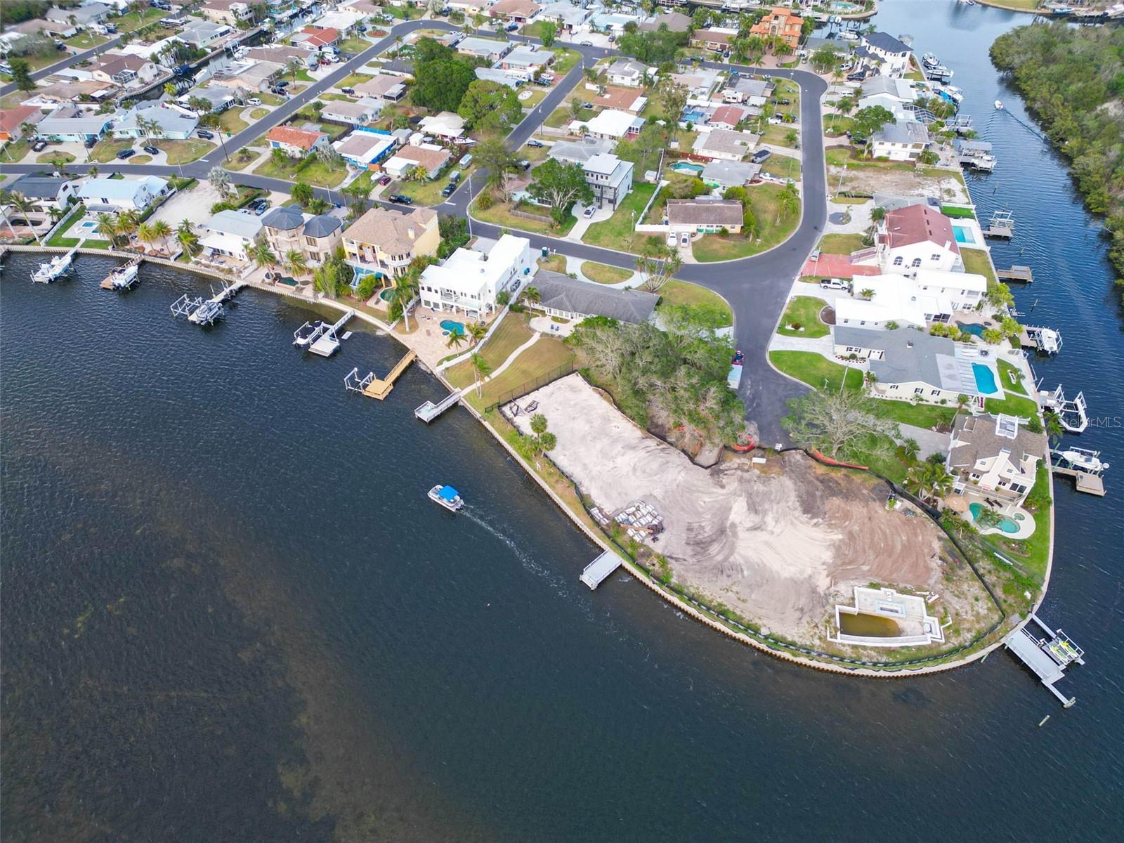 512 DRIFTWOOD CIRCLE