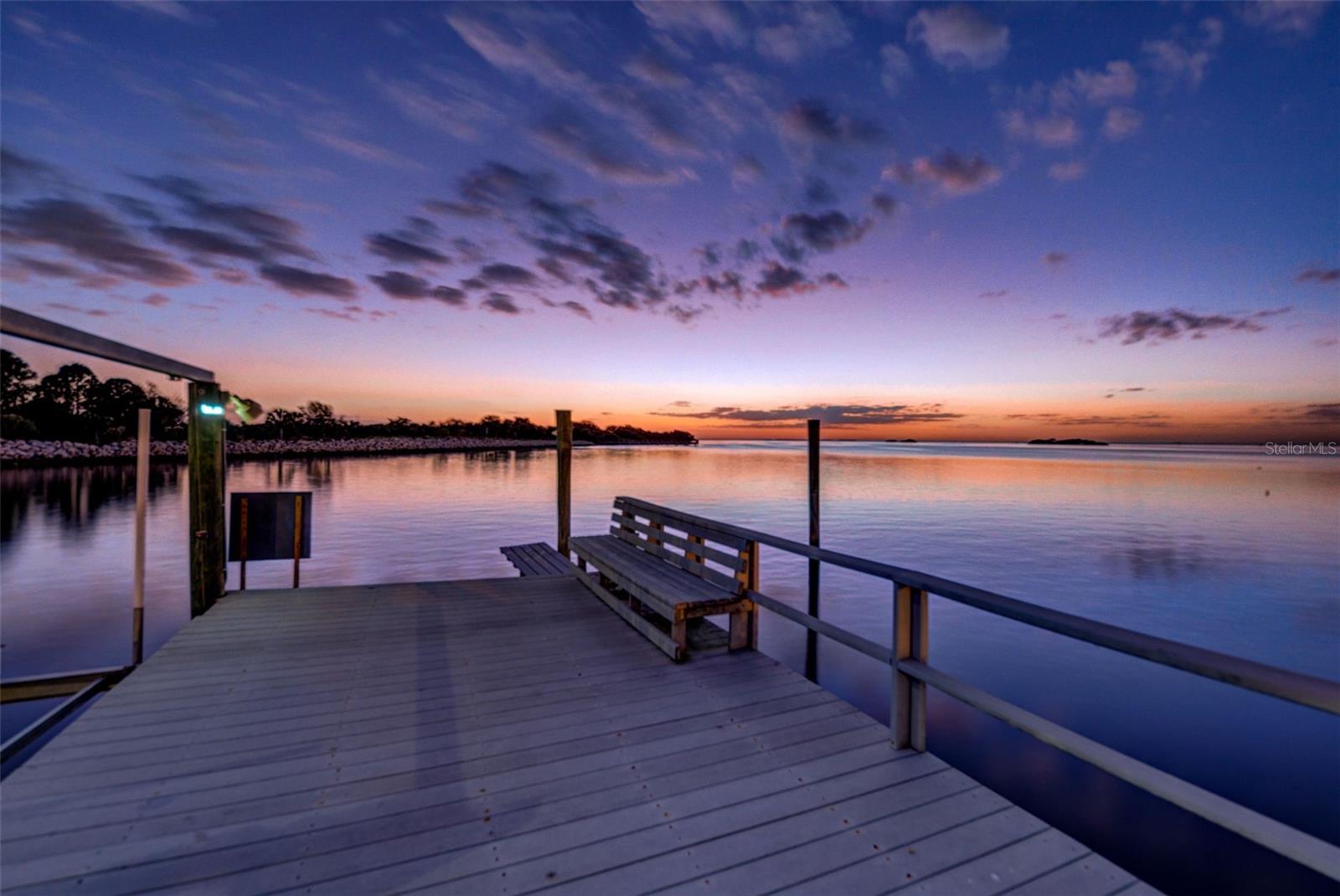 512 DRIFTWOOD CIRCLE