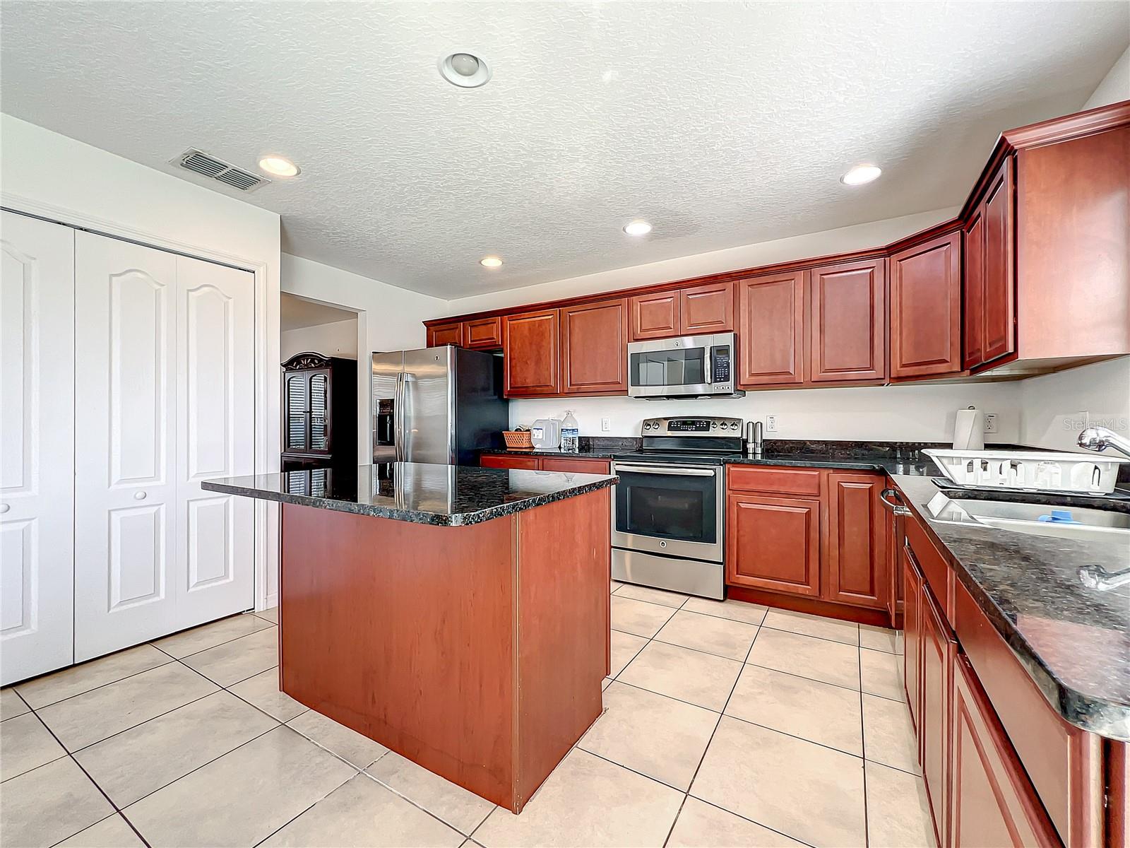 MARINA DEL RAY PH 2 - Residential