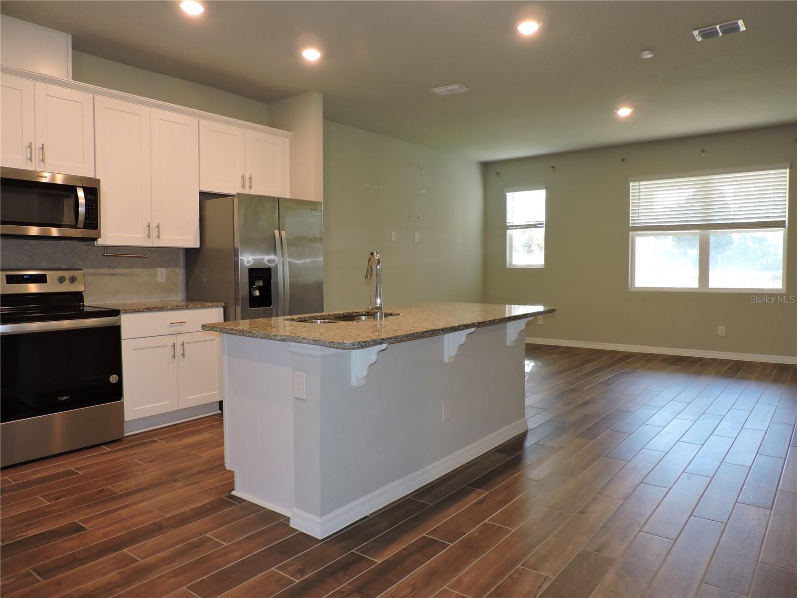 LEGACY PLACE - Residential