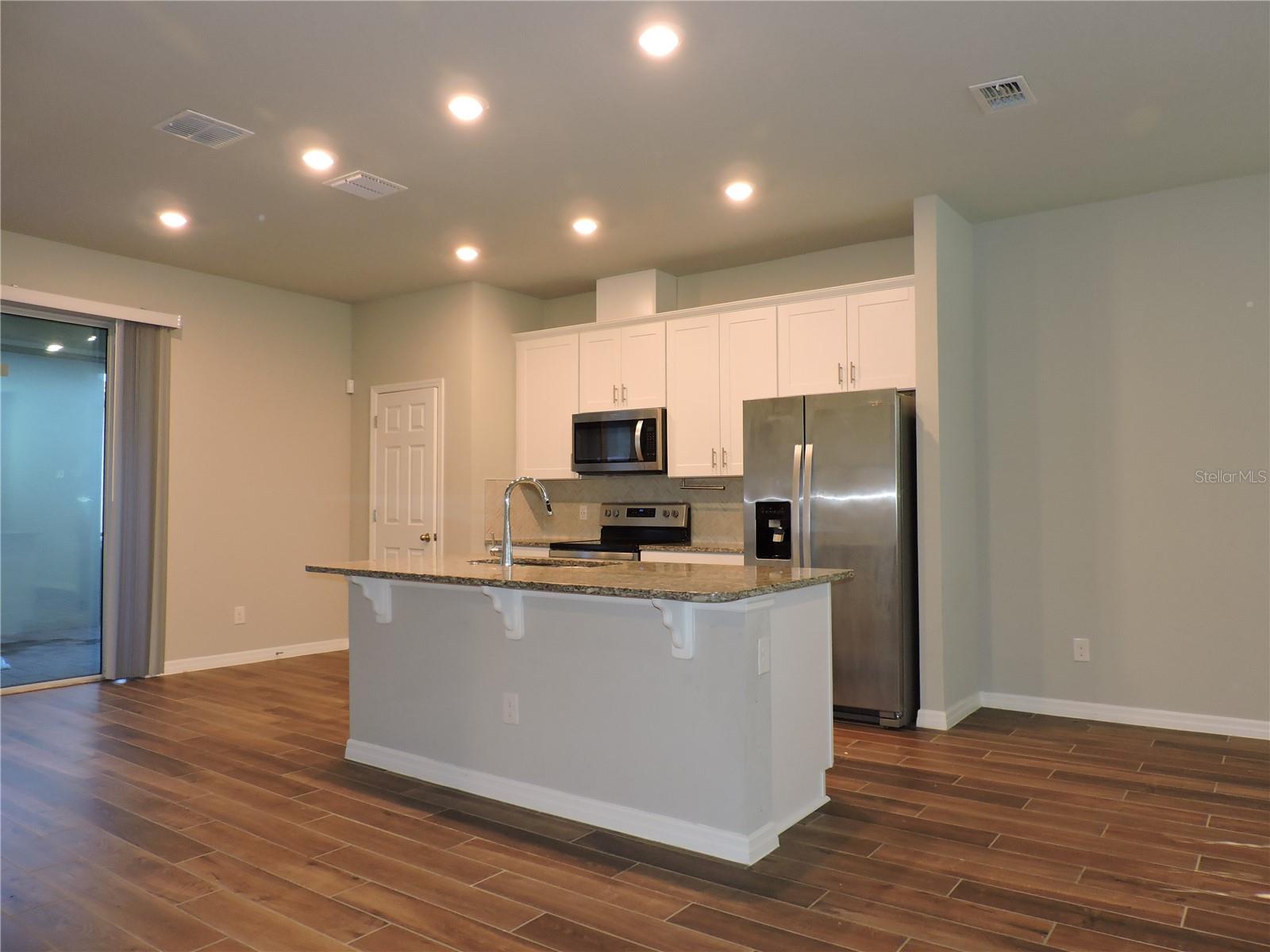 LEGACY PLACE - Residential