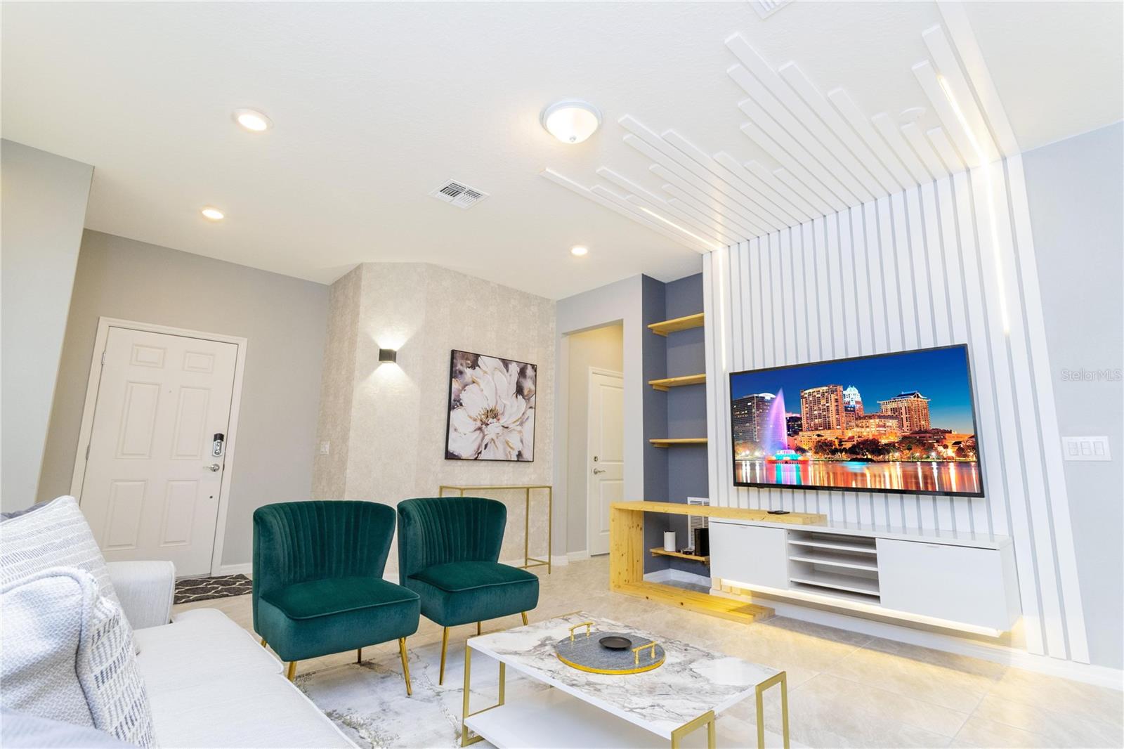 SOLTERRA PH 2B - Residential