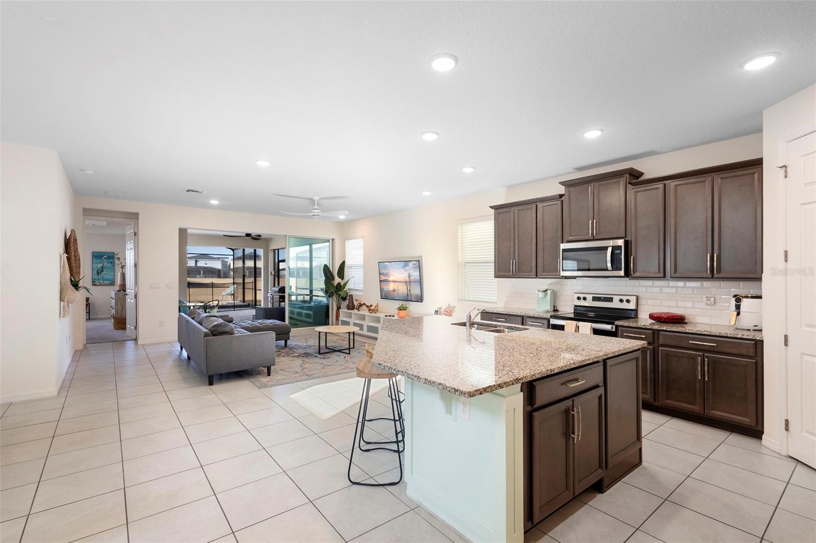 SOLARA RESORT VACATION VILLAS REP - Residential