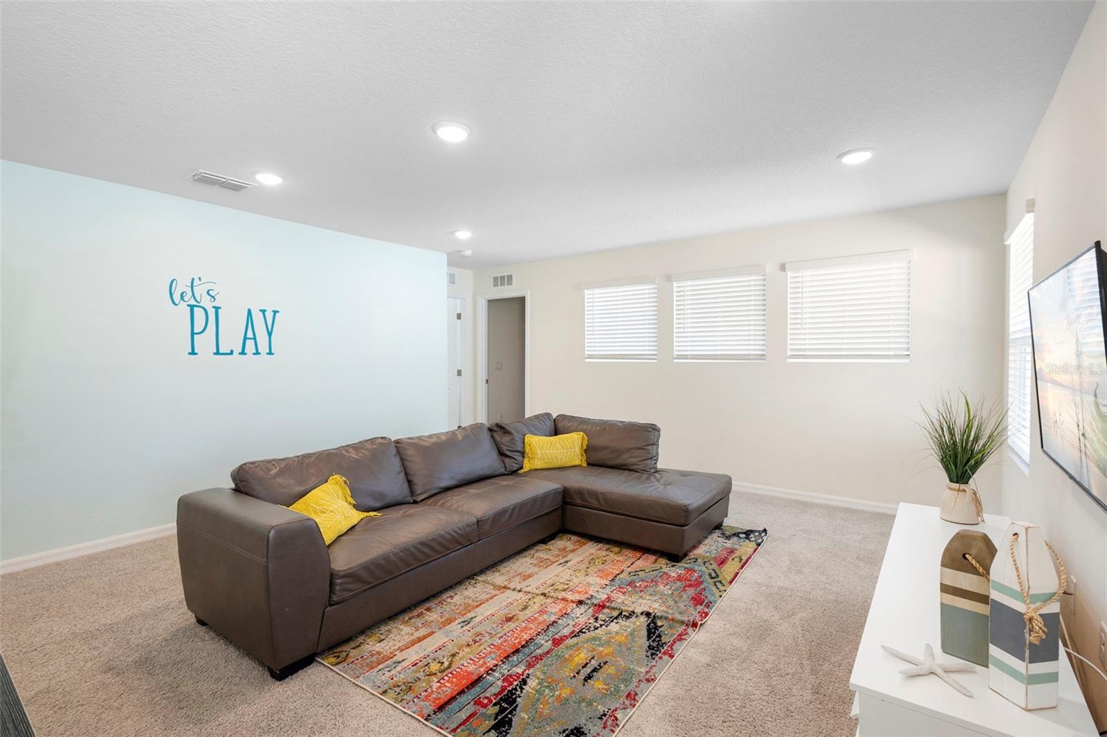 SOLARA RESORT VACATION VILLAS REP - Residential