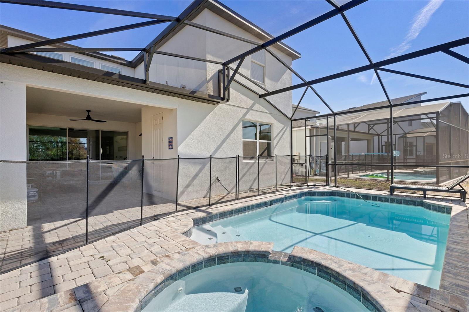 SOLARA RESORT VACATION VILLAS REP - Residential