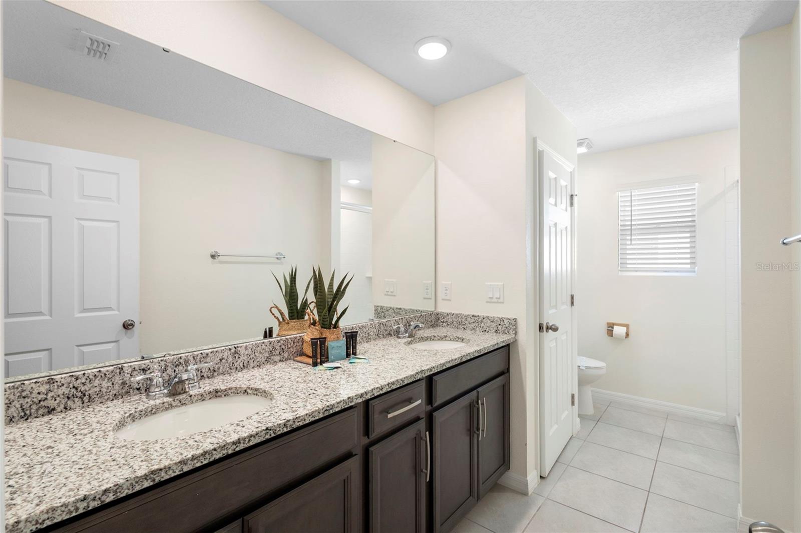 SOLARA RESORT VACATION VILLAS REP - Residential