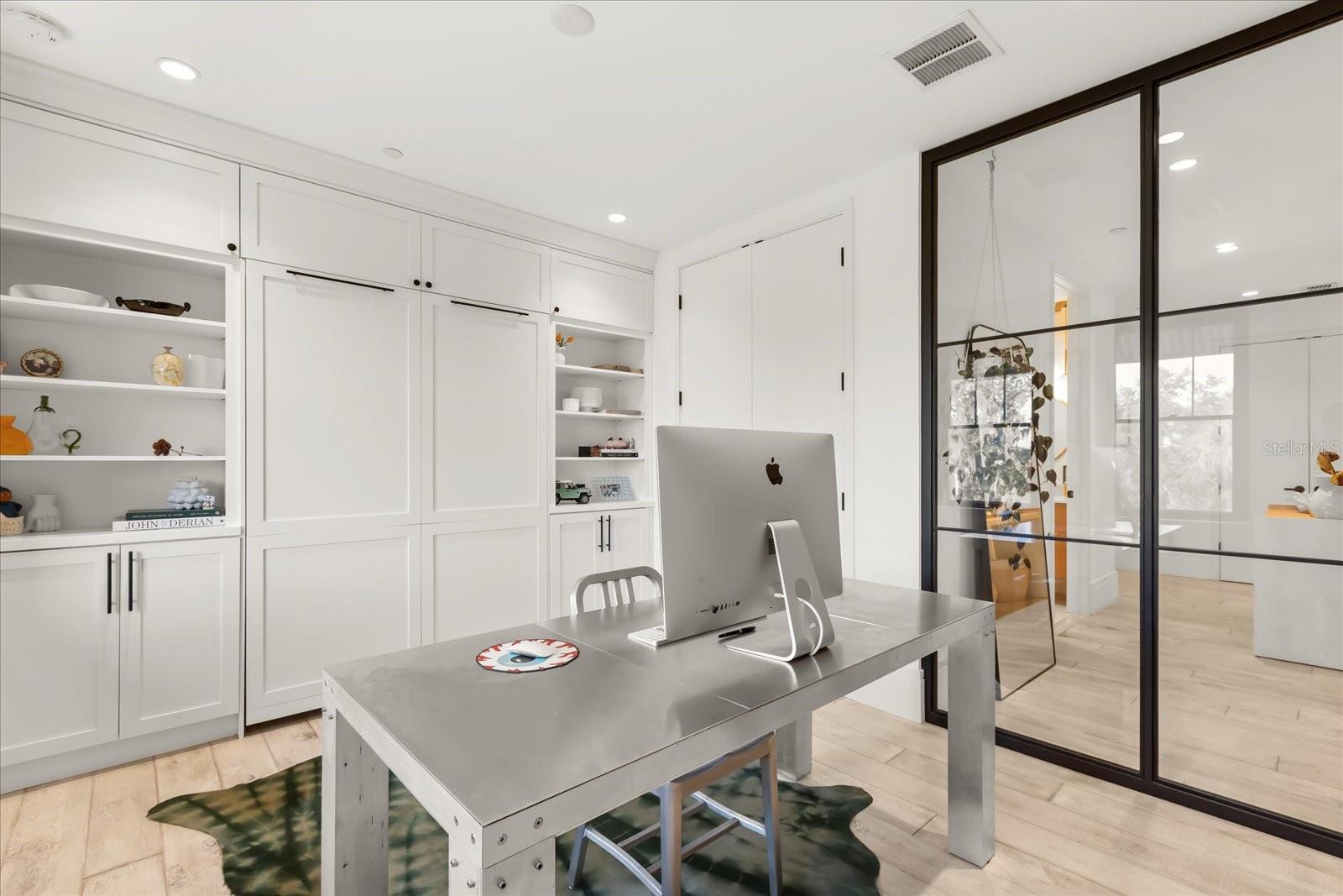 ALABAMA CONDO - Residential