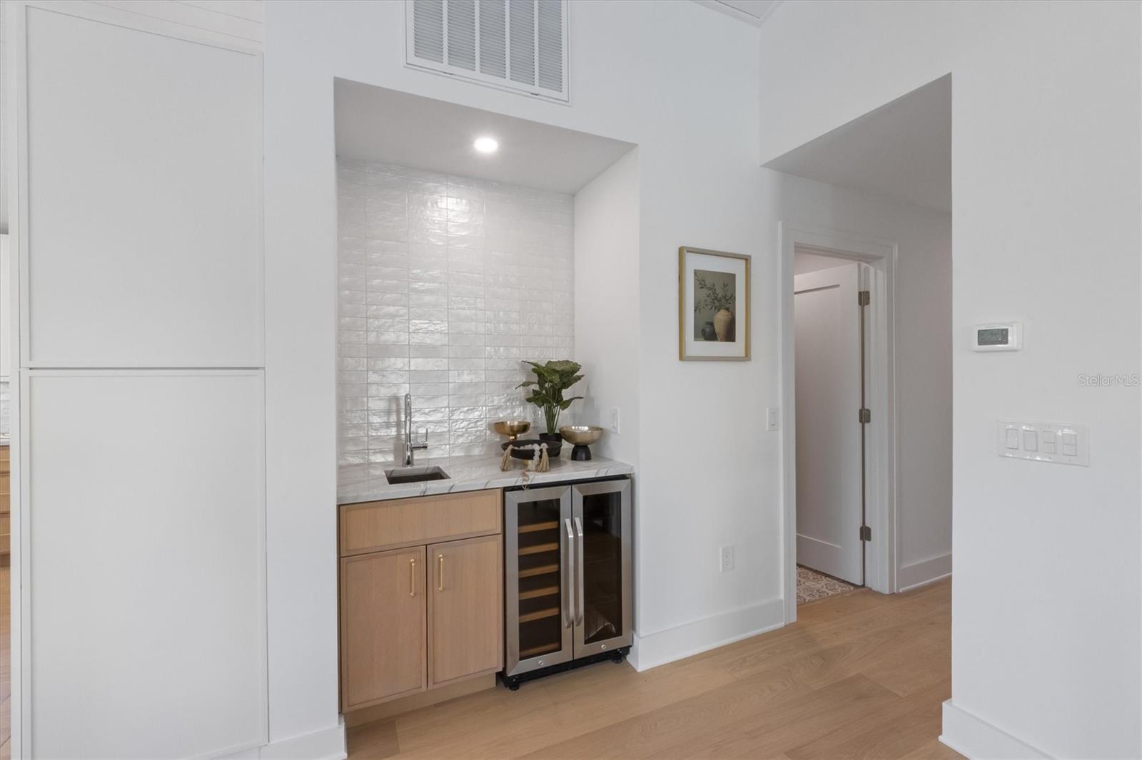 SHORE ACRES FOURTH ADD - Residential