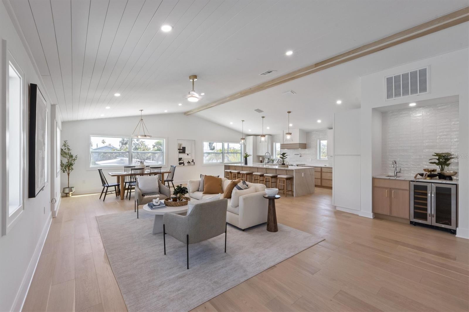 SHORE ACRES FOURTH ADD - Residential