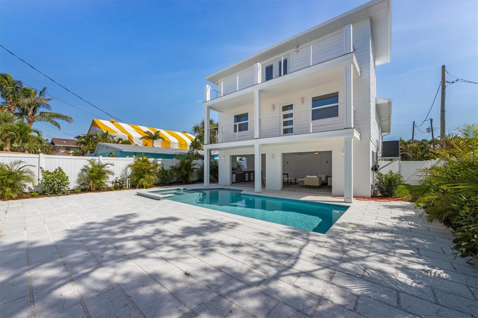 SHORE ACRES FOURTH ADD - Residential