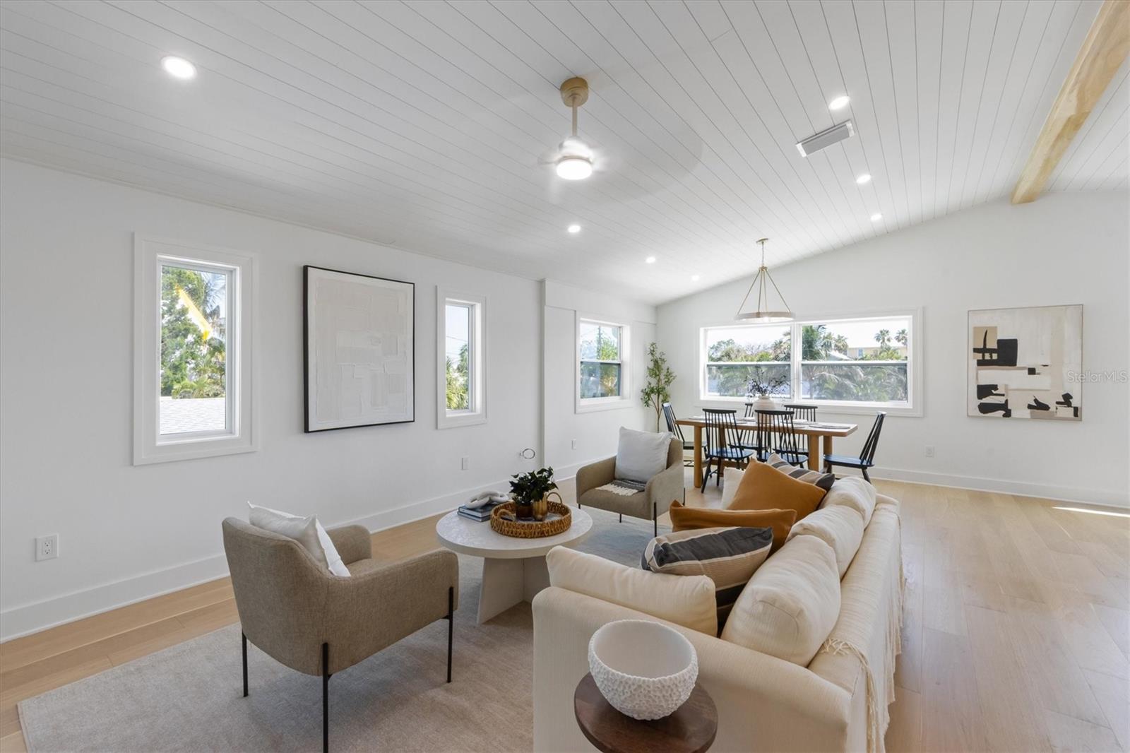SHORE ACRES FOURTH ADD - Residential