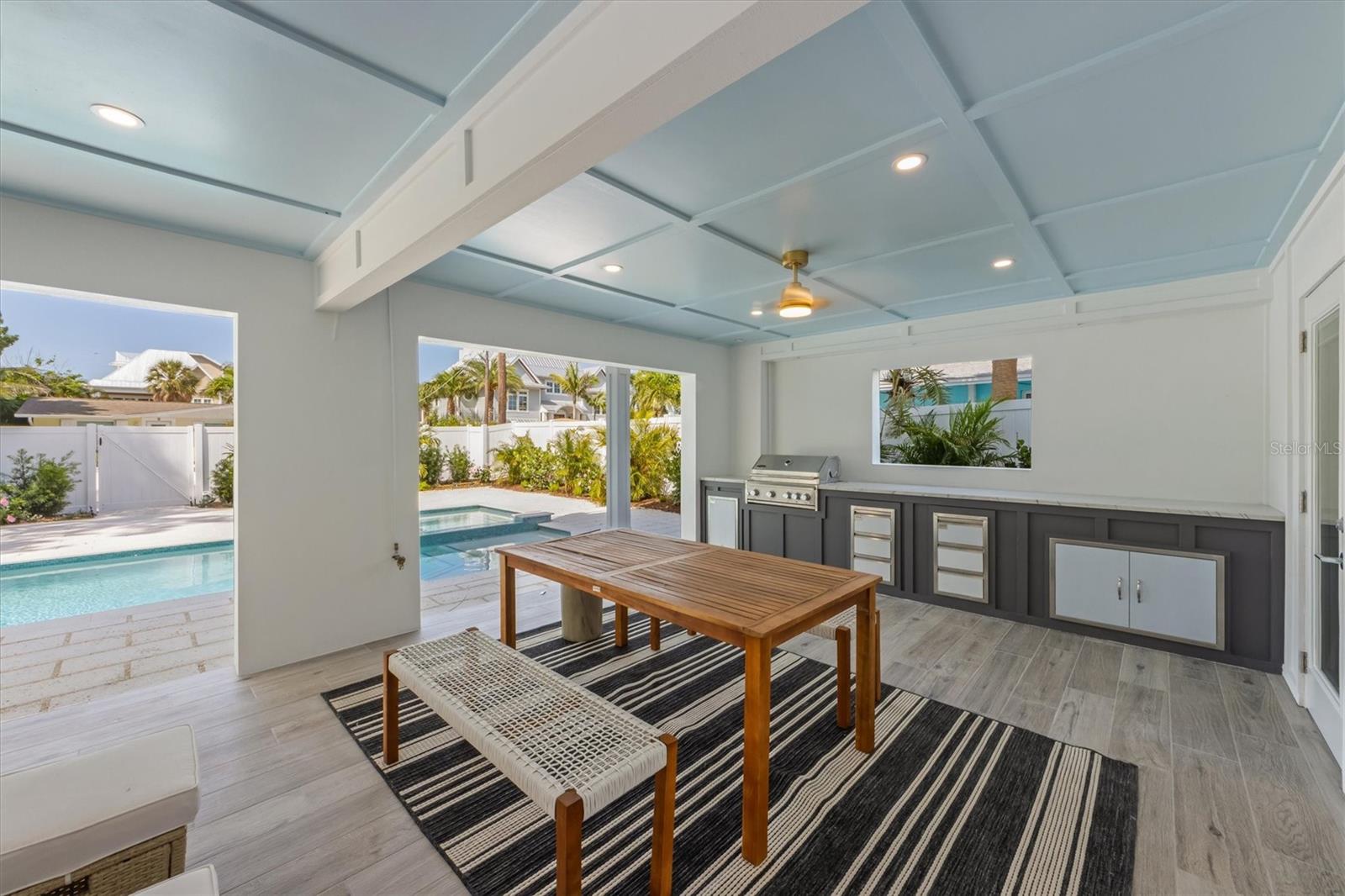 SHORE ACRES FOURTH ADD - Residential
